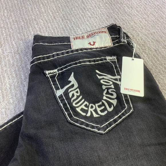 True Religion Mens Ricky Relaxed Straight Jeans TR Embroidery Size 38 x 33 NWT
